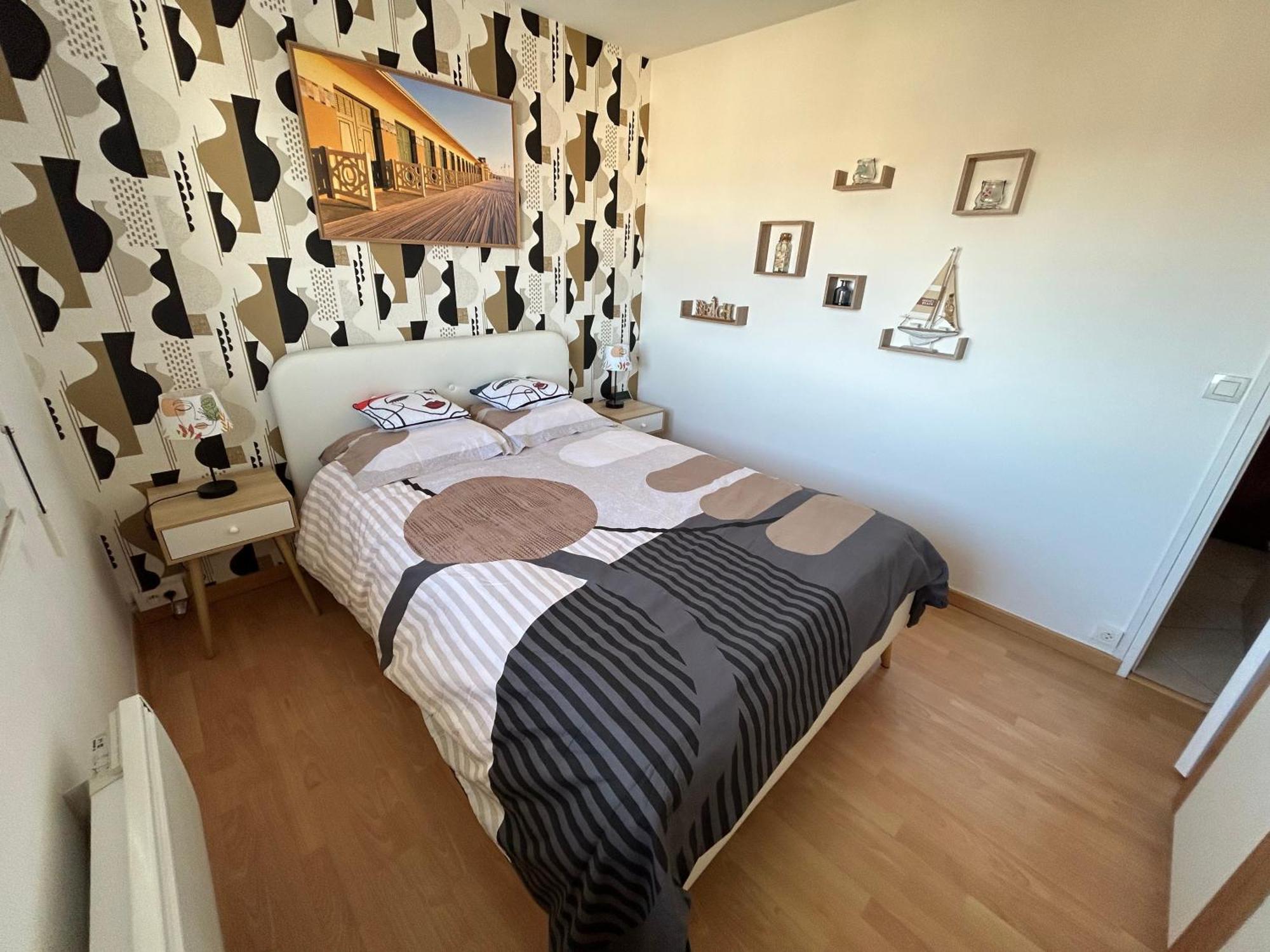 Appartement Vue Mer - 30 M De La Plage - 5 Minutes A Pied Du Centre Ville Et Du Casino Вилер-сюр-Мер Екстериор снимка